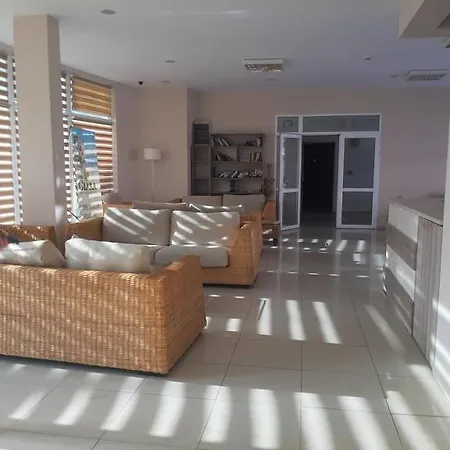 Blue Summer - уют, близо до морето Apartment Burgas