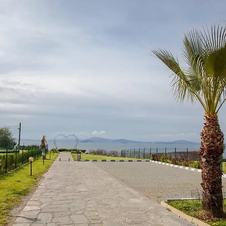 Blue Summer - уют, близо до морето Apartment