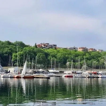 Apartment Blue Summer - уют, близо до морето *