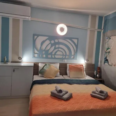 شقة Blue Summer - уют, близо до морето *